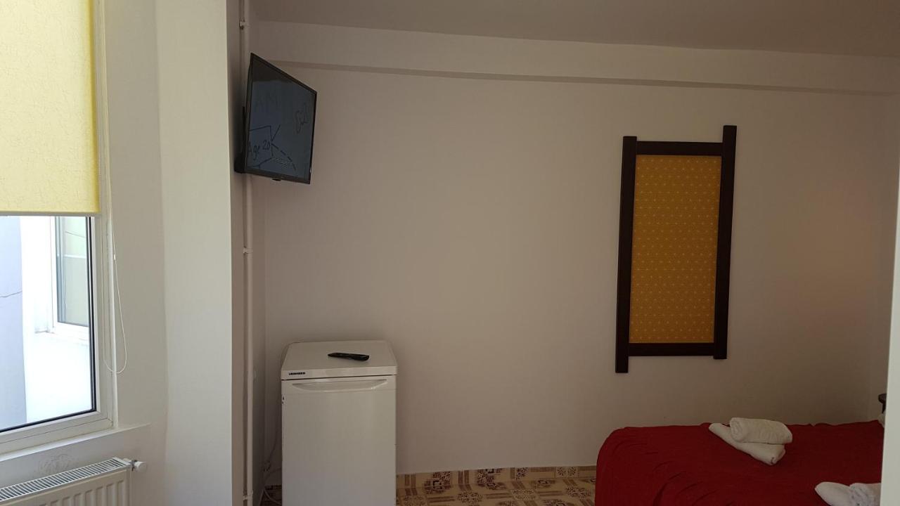 Hotel Pensiunea Casa Noastra Sinaia Esterno foto